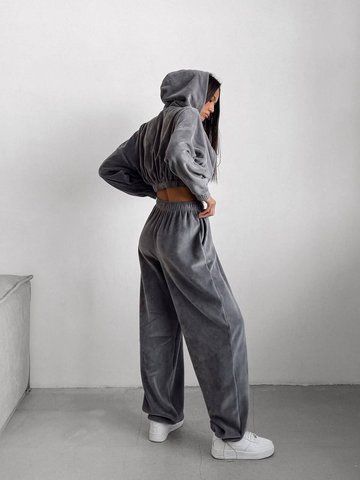 Женский велюровый костюм oversize с вышивкой и брюками палаццо | Турецкий велюр 705 фото