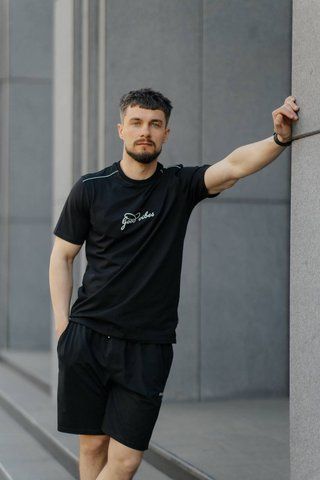 Чоловічий літній чорний костюм шорти та футболка арт. 2102 2102 фото